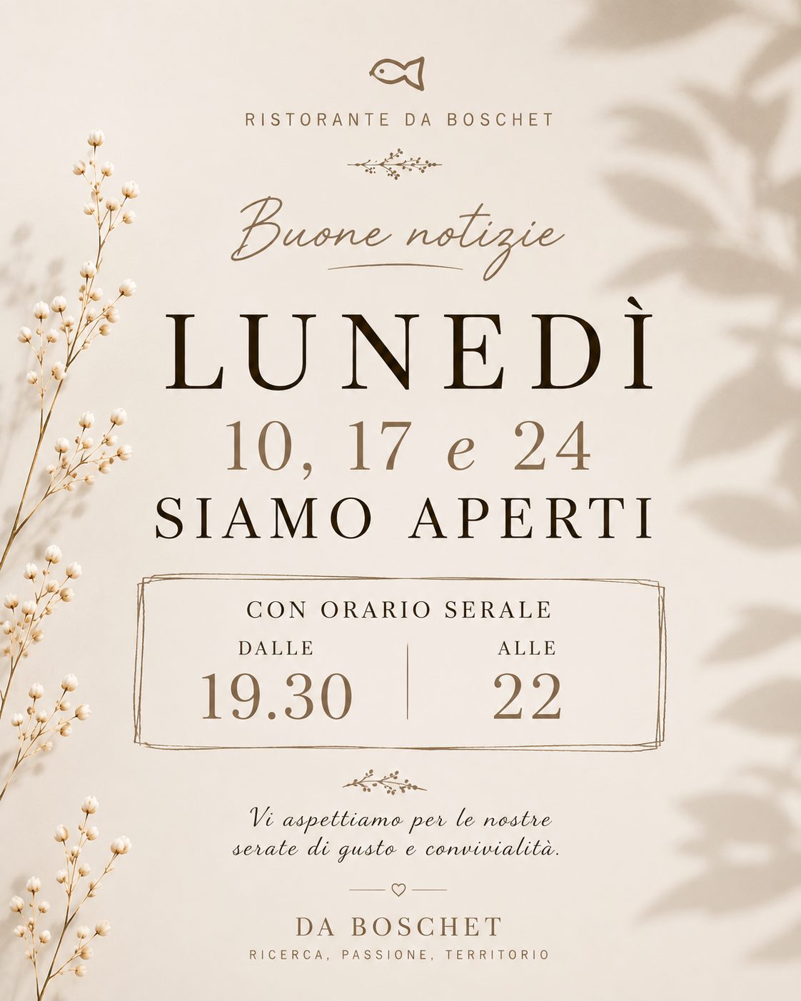 La locandina: lunedì 10, 17 e 24 agosto siamo aperti con orario serale, dalle 19:30 alle 22:00